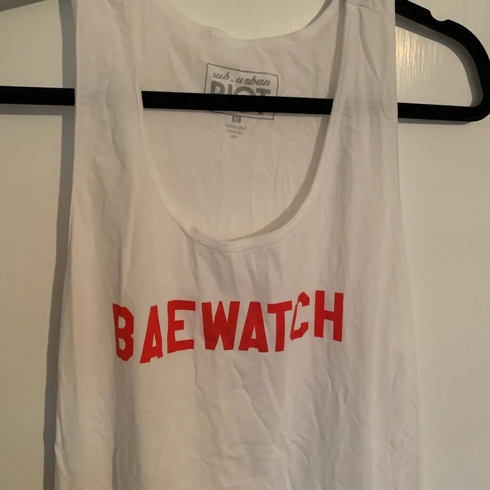 Sub Urban Riot Baewatch Tank - Picture 2 of 2